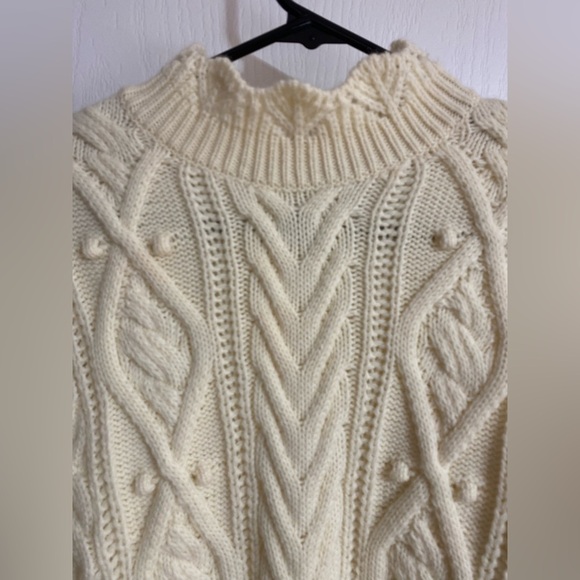 NWOT Zara Wool Blend Peplum Cable Knit Warm High Neck Cream Sweater Size Medium - Picture 5 of 13